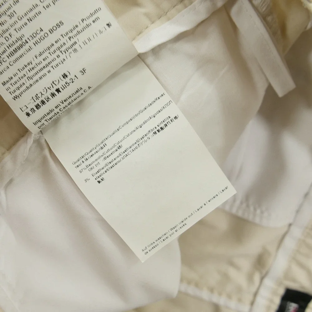 Hugo Boss Shorts Mens 38 Beige Flat Front Chinos Mid Rise Logo Casual